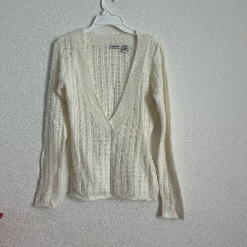 Women’s Energize Medium Ivory Sweater NWOT